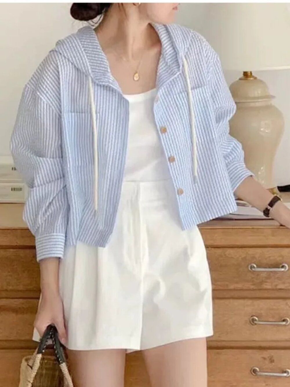 NWT Blue White Striped Seersucker Style Hooded Shirt Jacket - Picture 4 of 8